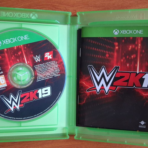 WWE 2K19 Xbox One edition like new