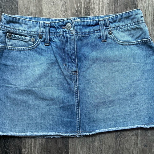 Benetton denim mini skirt with raw hem like new, size M/L