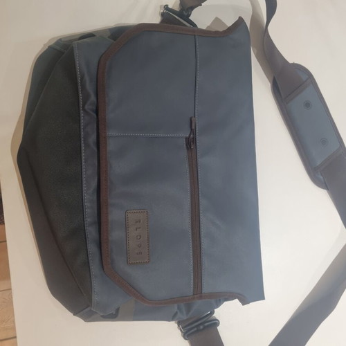 Elops Bicycle Bag used with Rain Cover