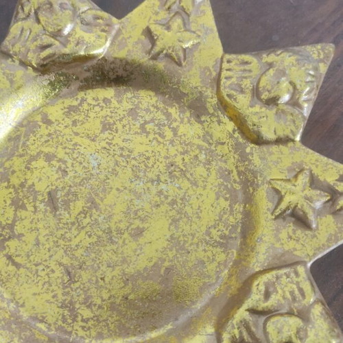 Ceramic Christmas decorative plate like new in golden shades
