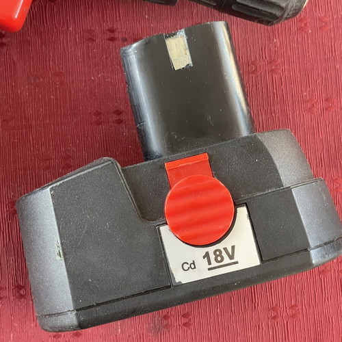 Budget Cordless Drill 18V used, cadmium battery needs repair