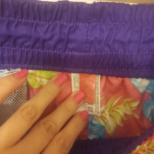 Tropical floral shorts like new, Hawaiian style with back pocket