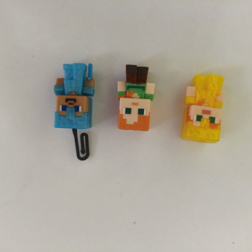 Minecraft mini figures set Steve and Alex like new