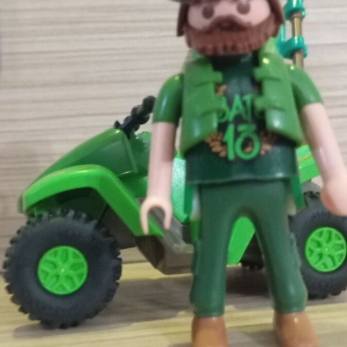 Playmobil fan of Panathinaikos on quadbike like new with team flag