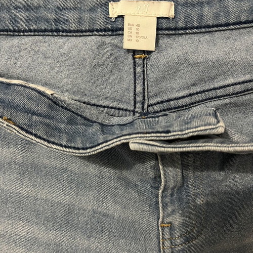 H&M Jean shorts like new, size L 40 12, blue