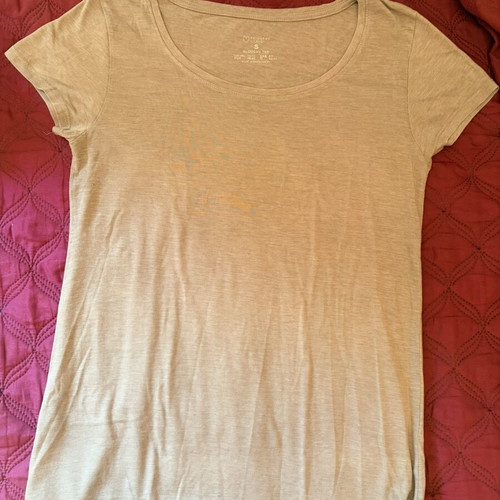 3 mako T-shirts pink, blue, grey, size small with wide fit