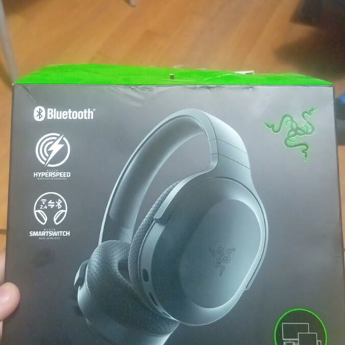 Razer Barracuda X wireless gaming headset