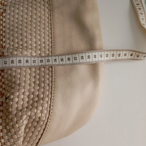 Caprice leather shoulder bag used, beige ecru