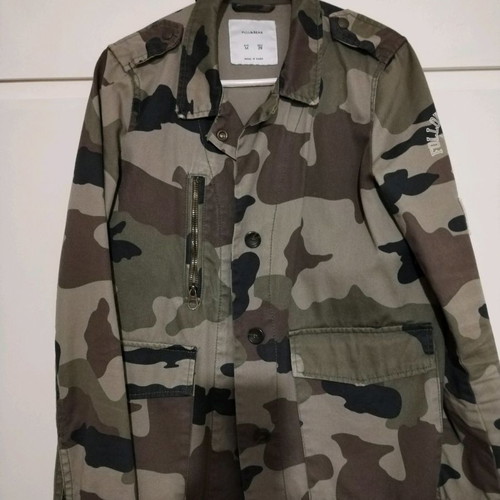 Pull and Bear women's jacket used military style size M to Large green