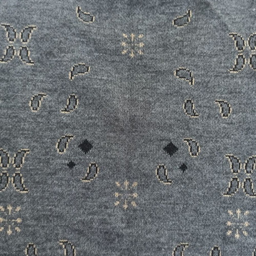 Boho gray V-neck sweater with patterns like new, one size