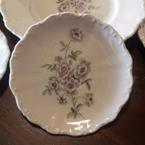 Vintage porcelain dessert set new
