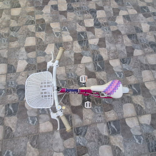Ideal 16'' children's bike like new, aluminum, with training wheels