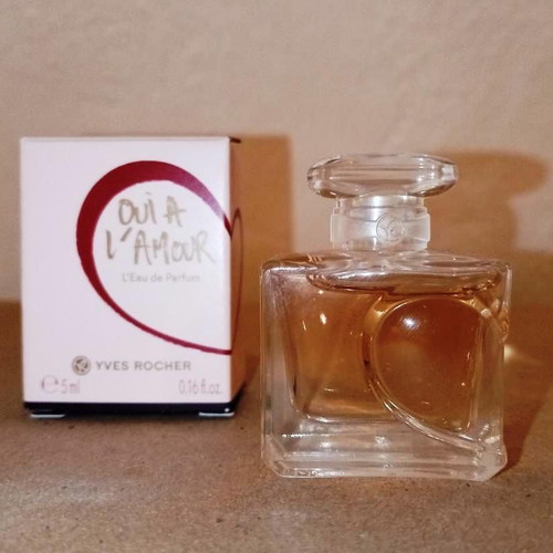 Vintage Oui A L'Amour Yves Rocher Eau de Parfum 5 ml new