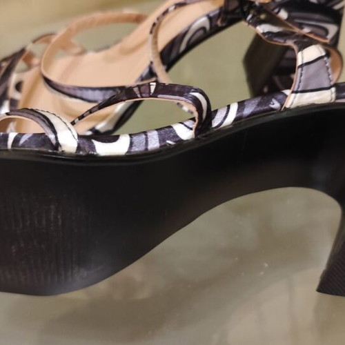 Colorful fabric sandals size 39, new, two-tone gray and black