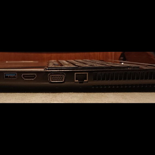 Toshiba Satellite L70-A 17.3" laptop used, i5-4300M, 8GB RAM, Nvidia GPU, 240GB SSD