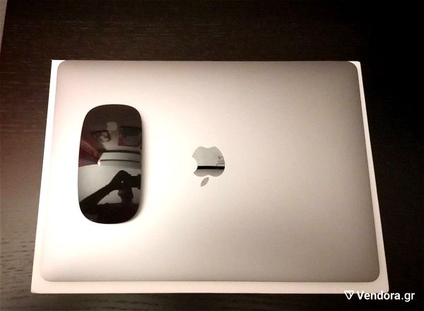 Apple MacBook Air 13" 2020 i3/8GB/256GB + Magic Mouse mavro chroma