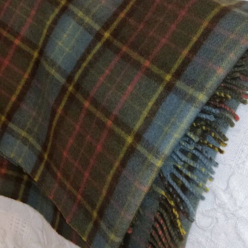 Johnston of Elgin lambswool scarf 100% lambswool like new