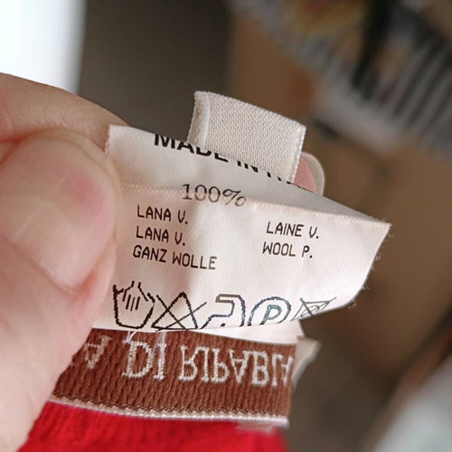 Maria di Ripabianca red cardigan 100% virgin wool like new