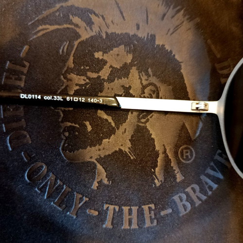 Diesel Aviator sunglasses like new with clear lenses