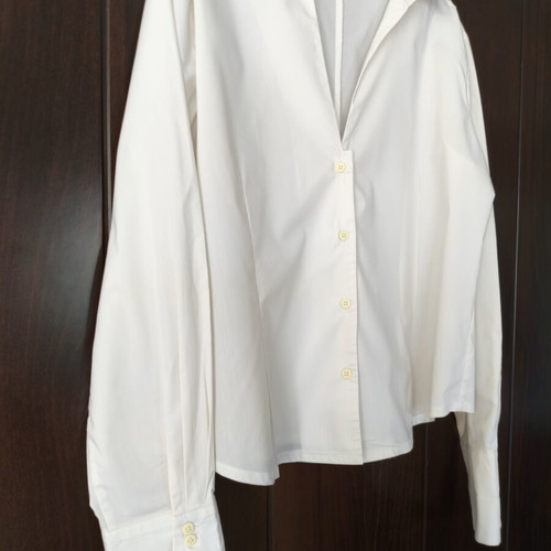 Apparel white shirt XXL used with pointed collar and wide cuffs