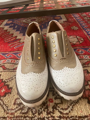 Oxford shoes Esthissis leather used, size 39, beige