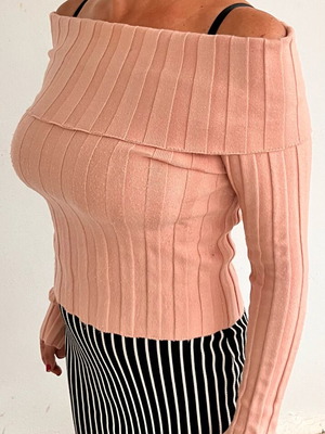 Winter off-shoulder top Zara used, pink, size M