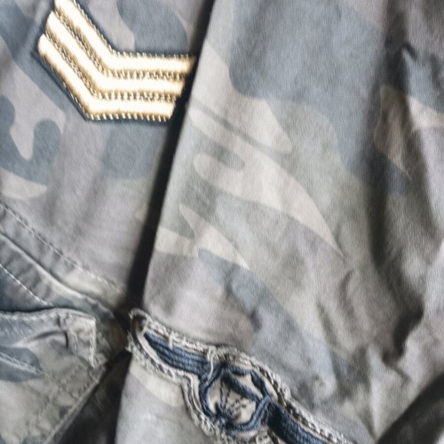 Camouflage pants size 48, length 104 cm, like new, with patches