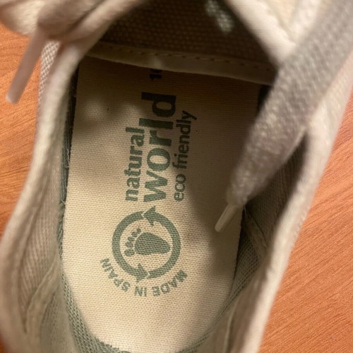 Eco-friendly canvas shoes like new, pastel color size 39