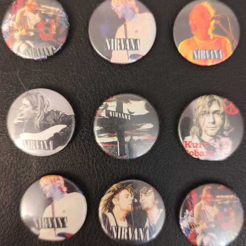 Nirvana pin collection used, old