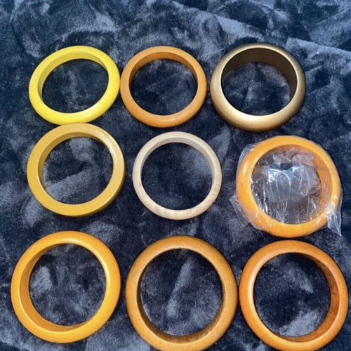 Bracelets like new, assorted set