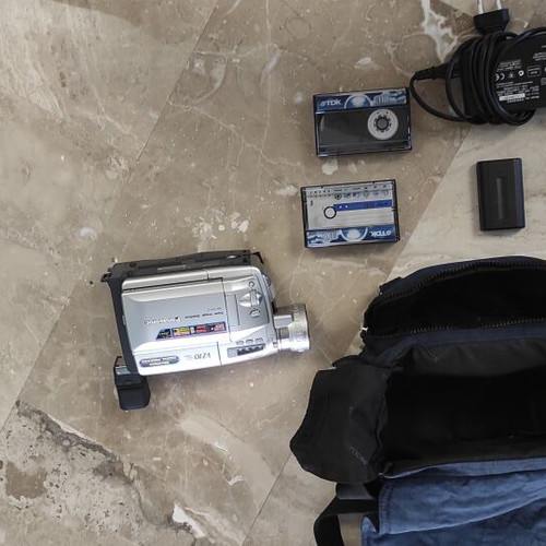 Panasonic NV-VZ10 Vintage Video Camera Like New