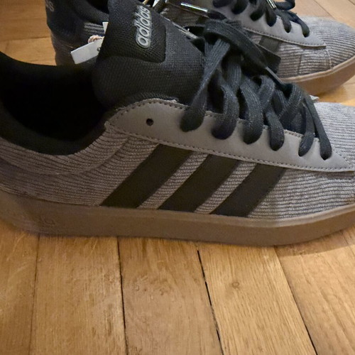 Adidas Grand Court 3.0 sneakers new, size 42 2/3, charcoal black gum