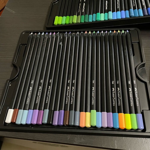 Faber-Castell Black Edition pencil case 100 pencils like new