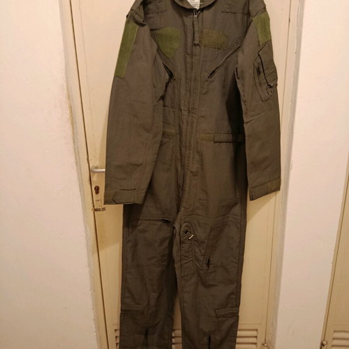 Nomex pilot suit made in the USA, new, size 40L