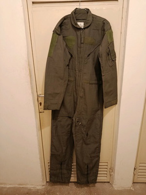 Φόρμα πιλότου Nomex Made in the USA καινούργια μέγεθος 40L