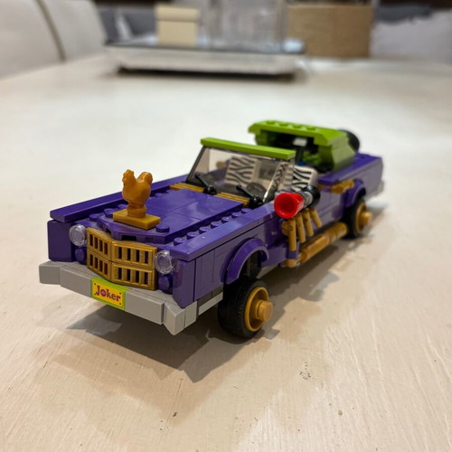 Lego The Joker Notorious Lowrider set 70906