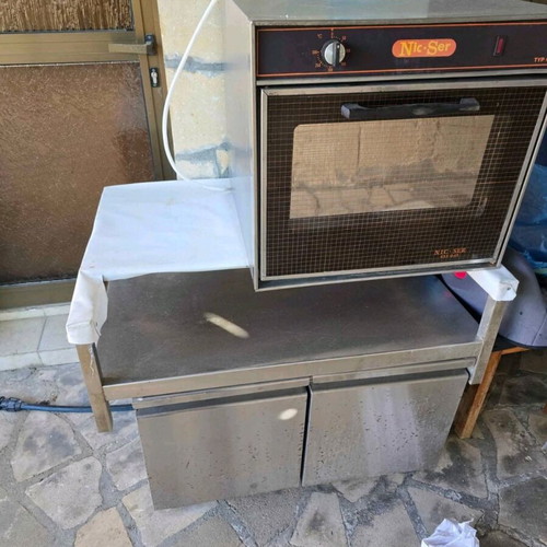 Counter and Cabinet for Grill like new