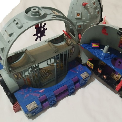Technodrome 1990 TMNT Teenage Mutant Ninja Turtles playset