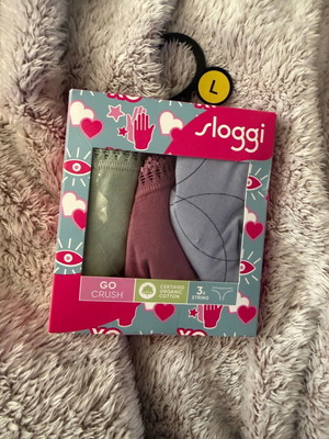 Sloggi underwear 3 strings brand new