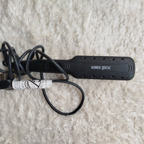 Jose Eber Hair Straightener lightly used