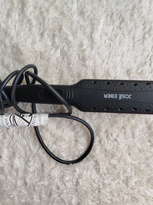 Jose Eber Hair Straightener lightly used
