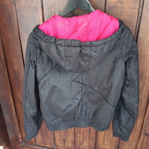 3Guys Windbreaker Jacket Size S Like New Black Pink