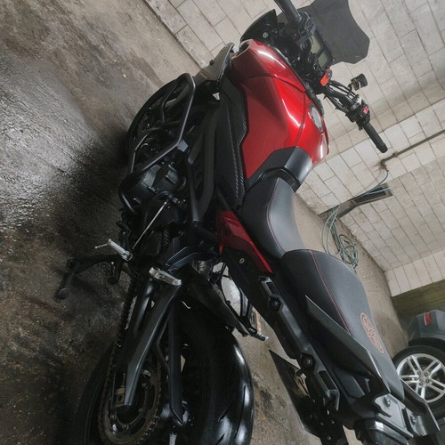 Yamaha Tracer 900 motorcycle used, 2016, 900 cc, 50,000 km, red