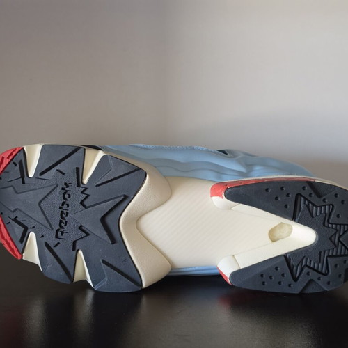 Reebok InstaPump Fury 94 new, sport shoes size 45.5