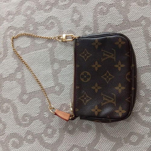 Louis Vuitton mini pochette καινούργιο, καφέ χειρός συλλεκτικό