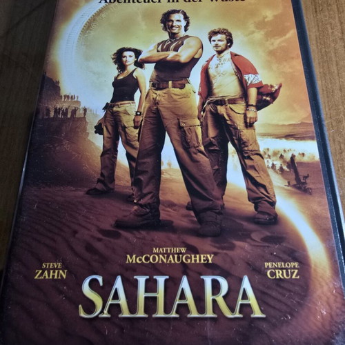 Sahara DVD like new, action adventure with Matthew McConaughey