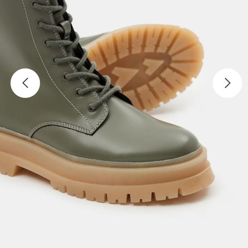 Green boots used with laces size 39