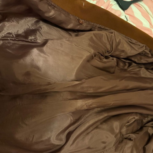 Chocolate women's coat like new with padded shoulders, quality fabric
