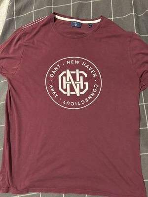 Gant t-shirt large, burgundy, like new