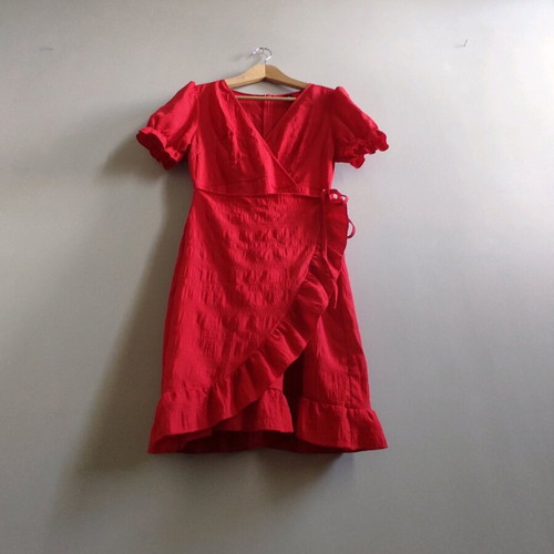 Red wrap dress Small like new